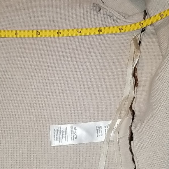 𝅺Chico's leopard jacket - Picture 3 of 7